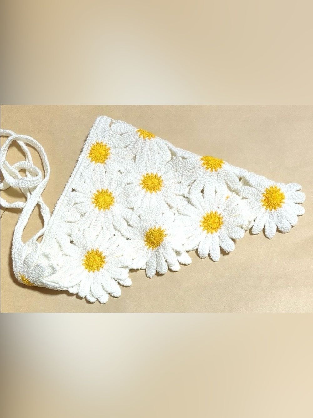 piper•k White Gold Crochet Floral Daisy Triangle Bandana Scarf